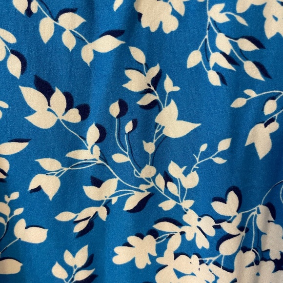Draper James Nightgown Blue Floral Size S/M - Picture 6 of 8